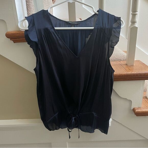 Banana Republic Blouse - Picture 1 of 4